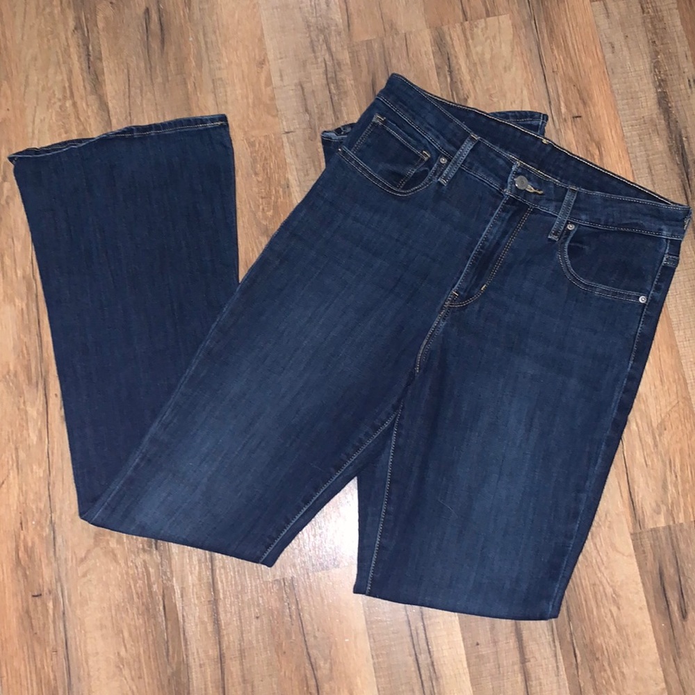 levi’s boot cut jeans
